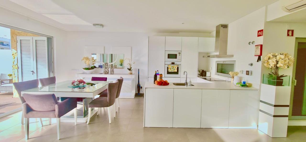 Villa Modern Design อัลบูเฟรา ภายนอก รูปภาพ